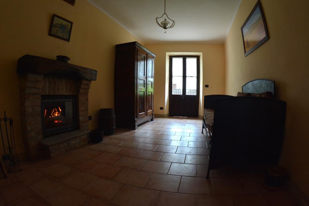 B&B Ca' Dla Nona Brusasco ภายนอก รูปภาพ